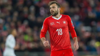 狼堡八壯士齊上戰場 耶博亞租借效力芬洛