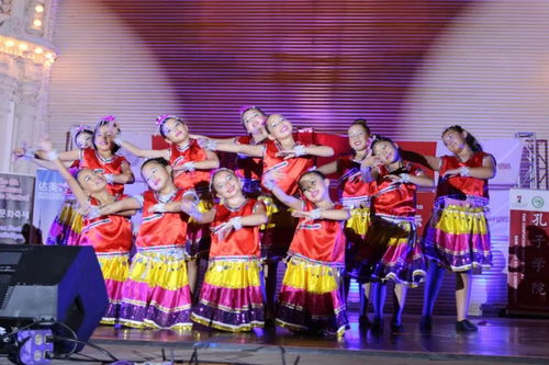 美國圣地亞哥中秋晚會在巴博亞公園隆重舉行