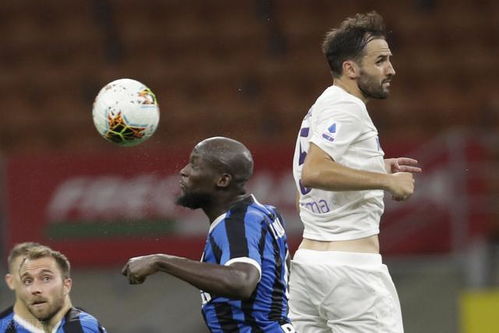 盧卡庫進球后深情祝福 我愛你，埃里克森，愿你早日康復