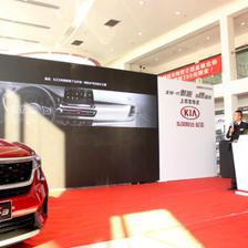 全新IN核SUV傲跑12月7日新疆博亞天成燃情上市